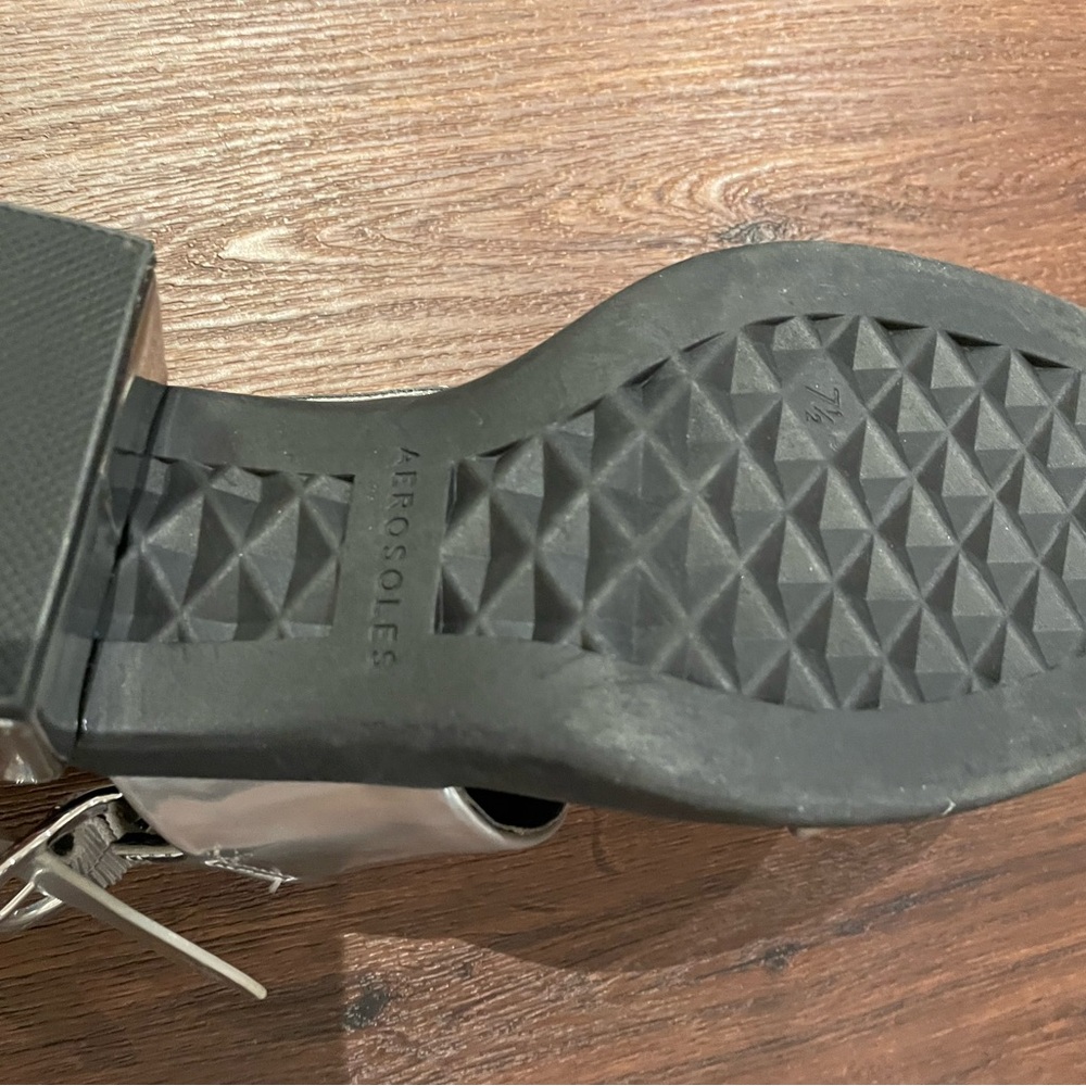 Brand New Aerosoles Silver Women's Sandals - Picture 5 of 5